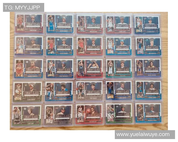 足球球星卡的魅力与收藏价值探秘:如何选择与投资球星卡的最佳策略 足球球星卡的魅力与收藏价值探秘:如何选择与投资球星卡的最佳策略